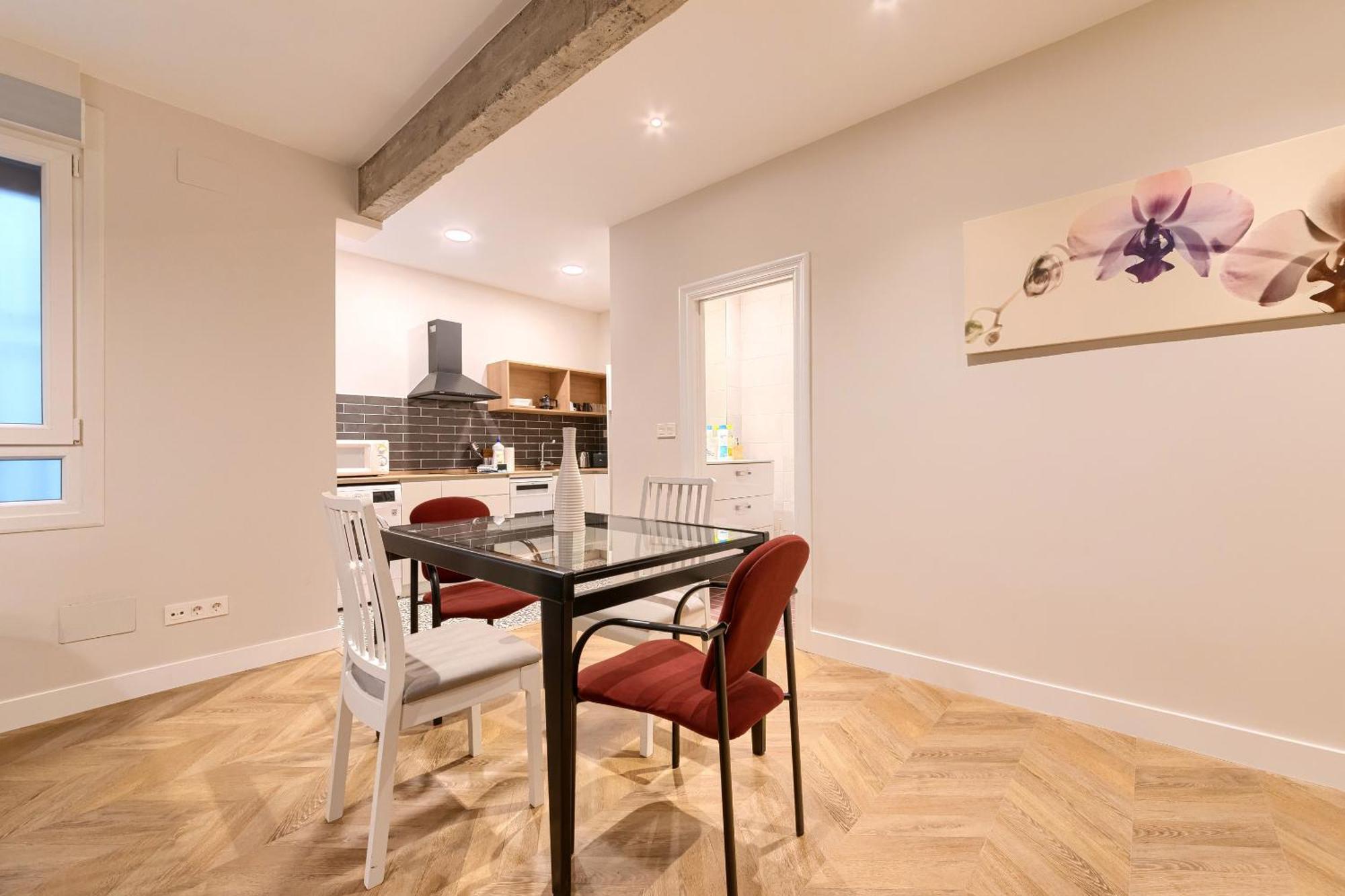 Euskalduna, Vivienda Turistica Moderna Y Renovado Bilbau Exterior foto